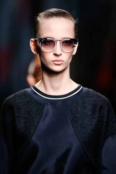 Look 34